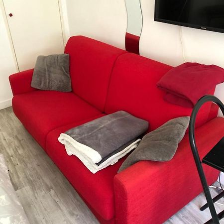 Studio Dsok Marina Apartment Villeneuve-Loubet Bagian luar foto